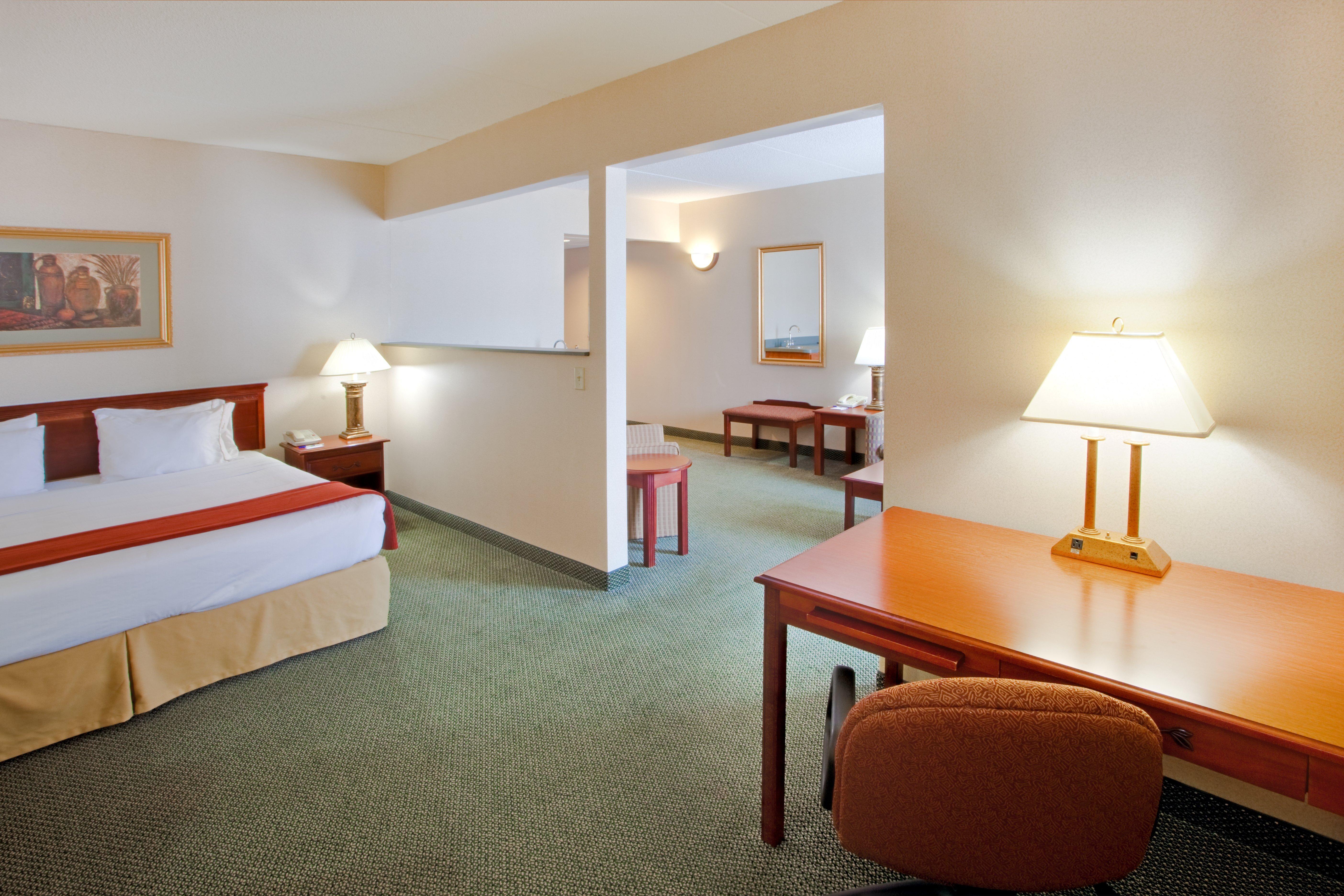Holiday Inn Express Hanover By Ihg Exteriör bild