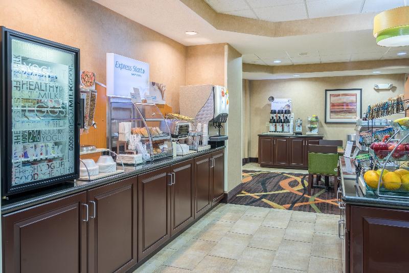 Holiday Inn Express Hanover By Ihg Exteriör bild